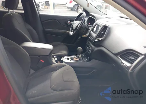 2020 Jeep Cherokee Latitude 4X4 из США, поврежденный, VIN 1C4PJMCB8LD581907